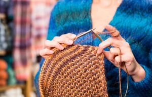 Teje con creatividad desde tu móvil: arte del crochet
